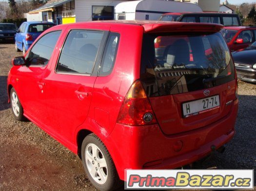 Daihatsu YRV 1.3 16v – fotografie 4
