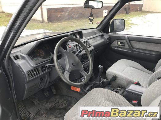 Mitsubishi Pajero  2,5TD