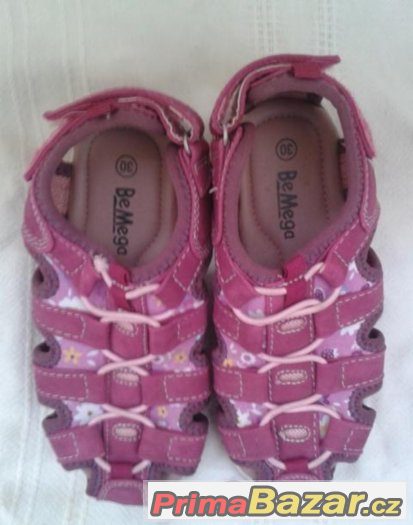 detske boty na suchy zip,vel.30 za 190 Kc,vyborny stav,zasl.