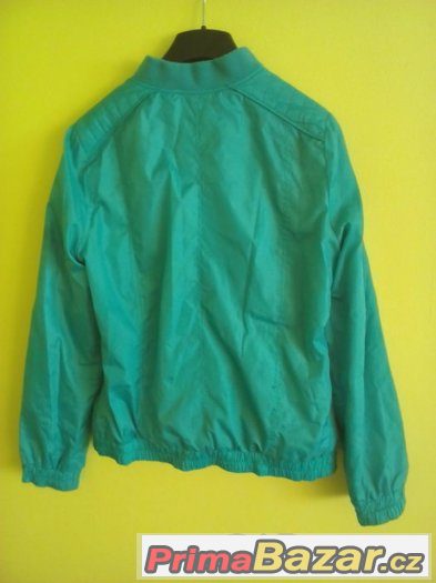 Zelená podzimní bunda, značky Kenvelo