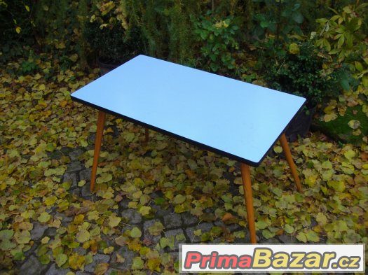 Retro stolek / umakart / 60. léta / brusel 58 Retro stolek / umakart / 60. léta / brusel 58