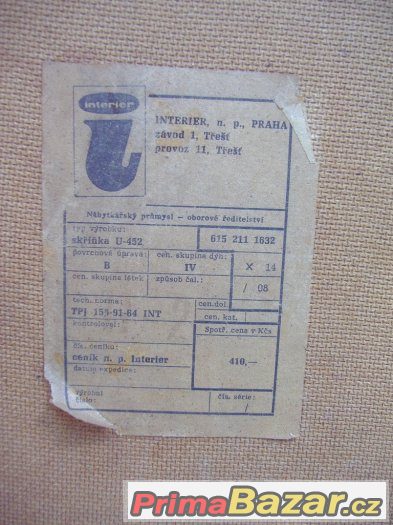 Retro komoda / skříňka / U 452 / Jiroutek / Retro komoda / skříňka / U 452 / Jiroutek /