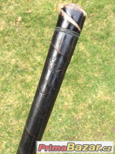 Starožitná golfová hůl hickory Starožitná golfová hůl hickory