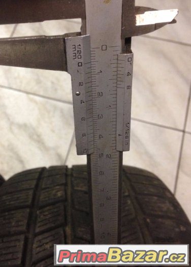 2 KUSY Zimní pneu Pirelli Scorpion 235 60 R18 , vzorek 5mm