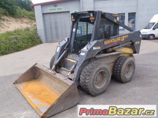 Nabízím nakladač New Holland LS 180