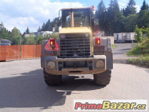 Nabízím Komatsu WB 200 čelní nakladač