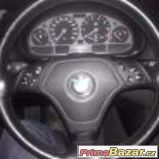 BMW 323i