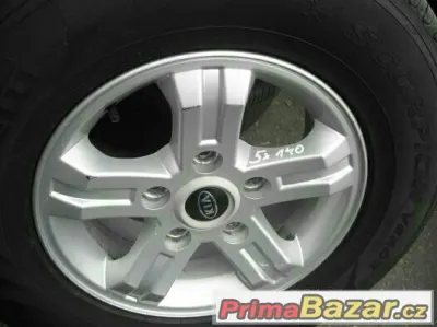 16" alu kola 5x139,7 KIA VČETNĚ PNEU 245/70/16 STAV 99%