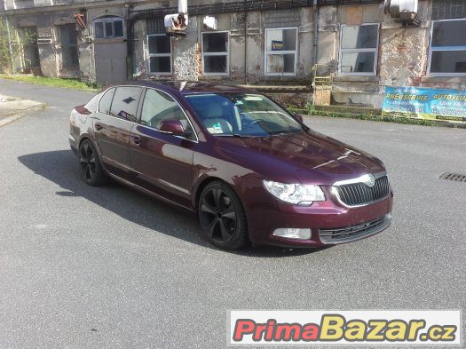 prodám Škoda Superb 2 2.0tdi 103kw kuže,navi,serviska