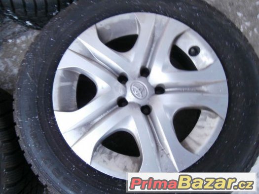 Zánovní sada rozteč 5x114.3 Toyota RAV4 vel.17  za 4ks