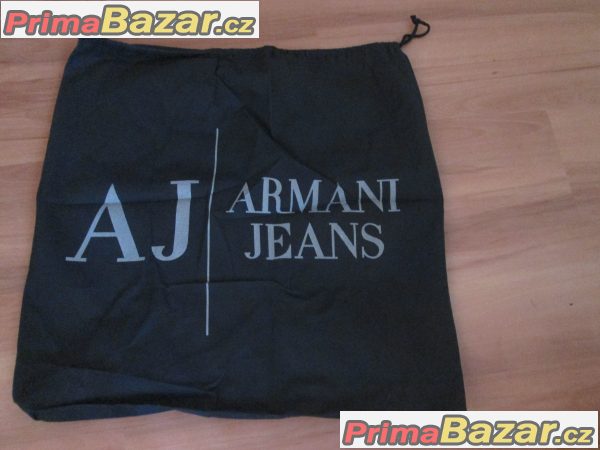 lUXUSNÍ KOŽENÁ KABELKA ARMANI JEANS