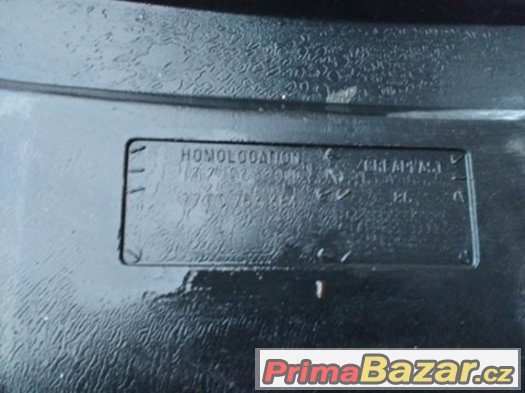 Auto nádrž Plastová Auto nádrž Plastová