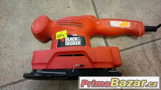 BLACK and DECKER KA300 vibrační bruska