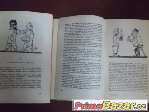 2  staré knihy  Voják Švejk
