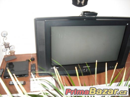 Televizor Samsung Slim Fit TV SRS TruSurrond XT HDMI HD read