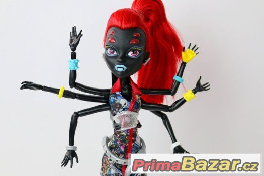 MONSTER HIGH Fashion WYDOWNA SPIDER CBX44