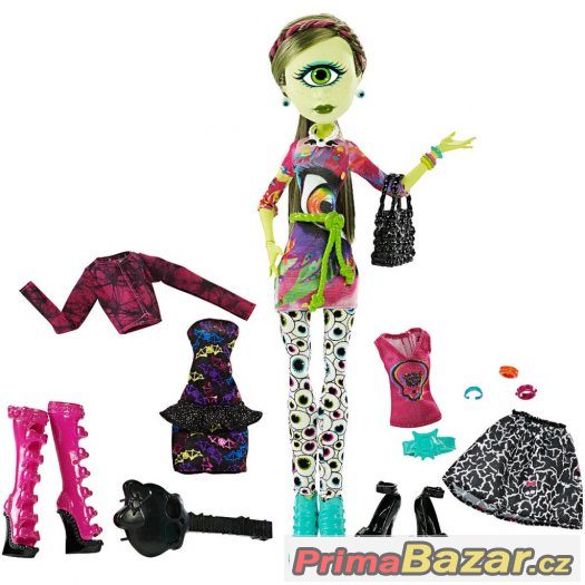 MONSTER HIGH I Love Fashion IRIS CLOPS CKD73