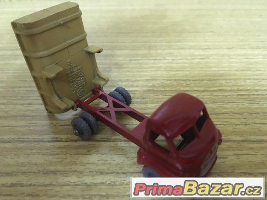 Matchbox RW 40 a Bedford Tipper Truck - pro sběratele