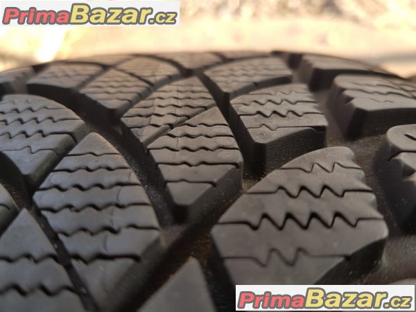 zánovní pneu dot2915 Dunlop sp sport 3D 205/60 r16 92h