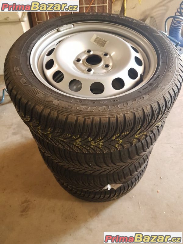 zanovni plechové disky r.v.2015 s pneu Goodyear ultra 7 2K3601027 5x112 6jx16 et50