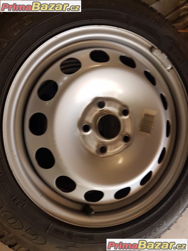 zanovni plechové disky r.v.2015 s pneu Goodyear ultra 7 2K3601027 5x112 6jx16 et50