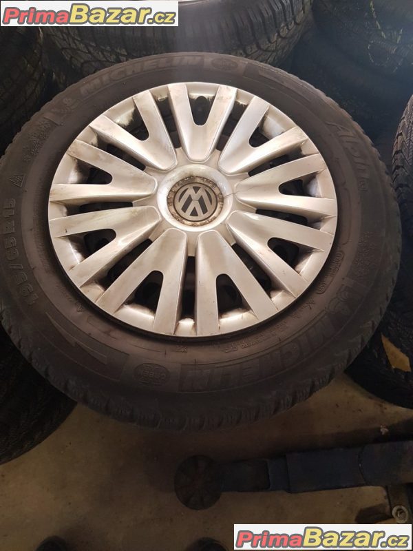 plechové disky s poklicema VW r15 pneu Michelin Alpin A4 1K0601027T 5x112 6jx15 et47 pneu 195/65 r15 91T