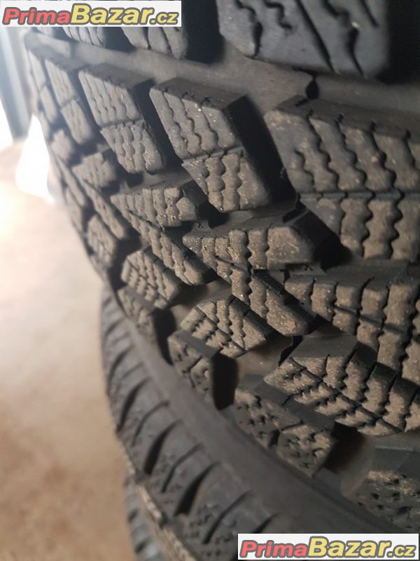 zánovni sada plechové disky s pneu Dunlop dot1114 bez koroze 1K0601027T 5x112 6jx15 et47