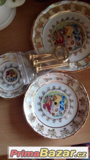 Karlovarsky porcelan 3 poschodovy talire :-)