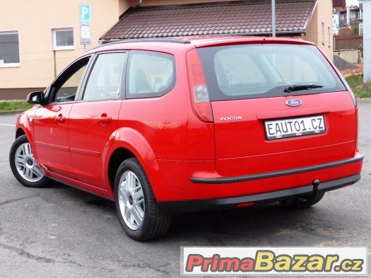 Ford Focus II Combi 2006 1.6i16V74kW GHIA Tažné Multi.volant