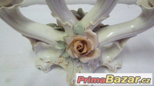 porcelánový svícen Volkstedt růže porcelánový svícen Volkstedt růže