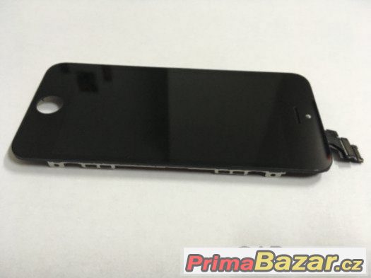 Display na iPhone 5 za 950 Kč