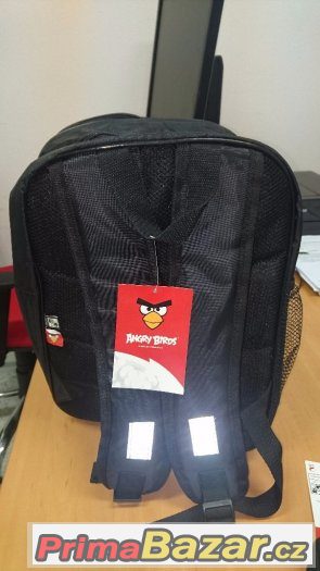 Prodam aktovku, sáček a penál angry birds