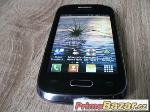 Samsung Galaxy Young, 3MPx foto,Android.