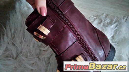Burgundy zimní boty / nízké kozačky - vel. 39 Burgundy zimní boty / nízké kozačky - vel. 39