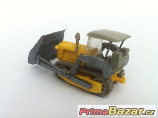 Prodám buldozer URTRAK německý-plastoví Prodám buldozer URTRAK německý-plastoví