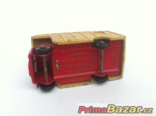 Prodám kovoví model MATCHBOX No.  35 MARSHALL Horse box MK7