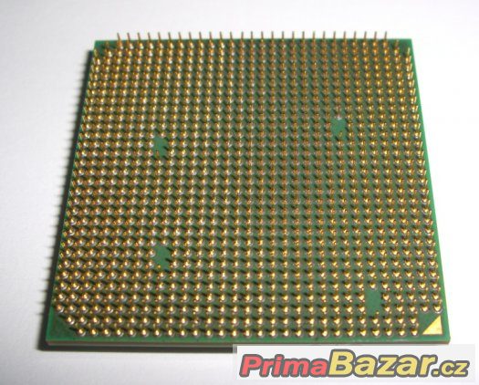 2 Výkonné, plně 64-bitové procesory AMD Opteron 248, sc.940