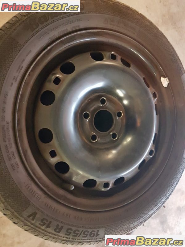 sada plechové disky nová Škoda Fabia 6Q0601027M 5x100 6jx15 et43 sada plechové disky nová Škoda Fabia 6Q0601027M 5x100 6jx15 et43