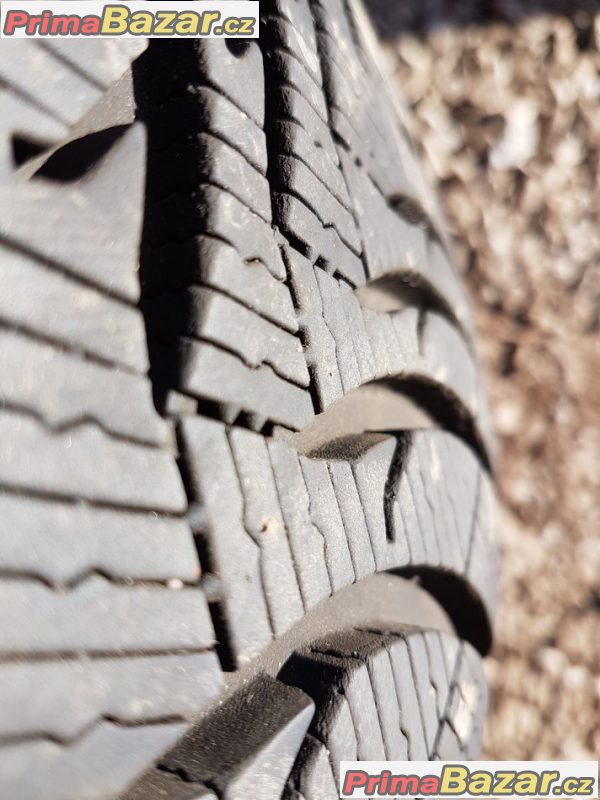 zánovní sada alu kola Audi 8K0601025BD 5x112 7jx16 et46 zánovní sada alu kola Audi 8K0601025BD 5x112 7jx16 et46