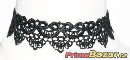 Krásný krajkový tattoo choker