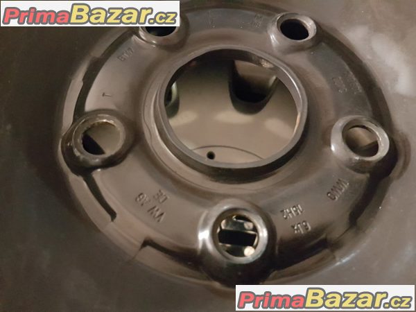 plechové disky s pneu Bridgestone 1K0 5x112 6jx15 et47