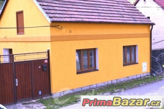 Rodinný dům se zahradou, Kladno, Sazená 101, ev.č. 001AU0361