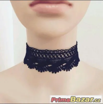 Široký černý tattoo choker