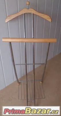 Domácí sluha, věšák na oblečení - buk/stříbrný