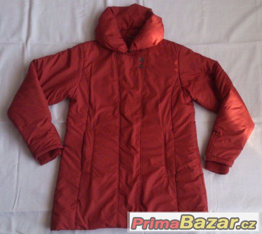 Dámský lehce zimní/jarní kabát (bunda), barva cihlová
