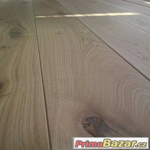 Dvouvrstvá dřevěná podlaha jednotná délka 150 cm