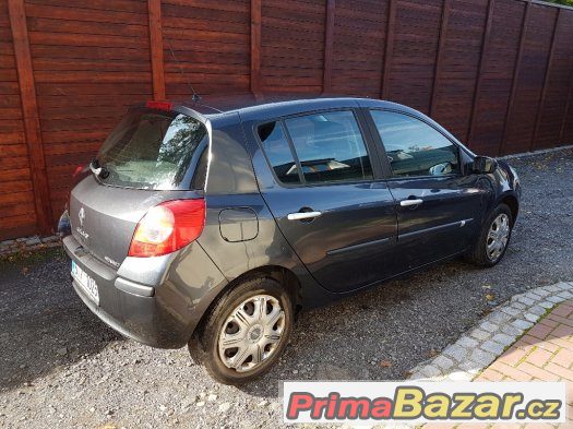 Renault Clio 1.6i