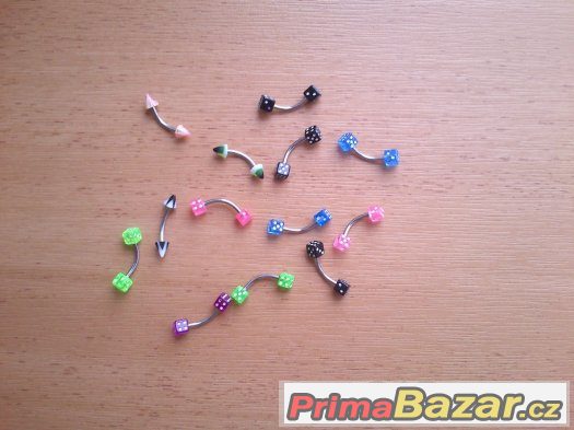 Různé piercingy Různé piercingy