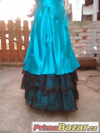 Plesové šaty - modré s černou krajkou