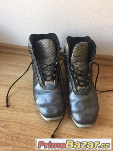 Běžecké boty, vel 45